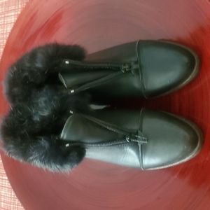 Kamouraska  Vintage Black Leather Fur Trimmed Bootie Size US 6B